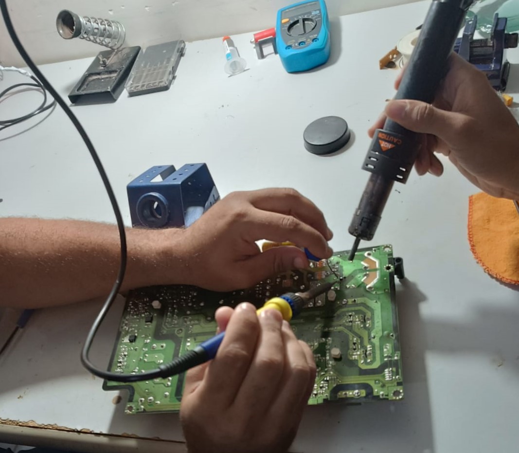 Soldagem de Circuitos